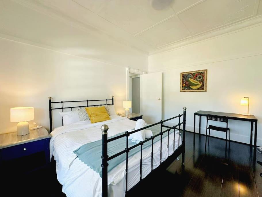 Apartment Elegant Family Retreat Near Beaches & Cbd